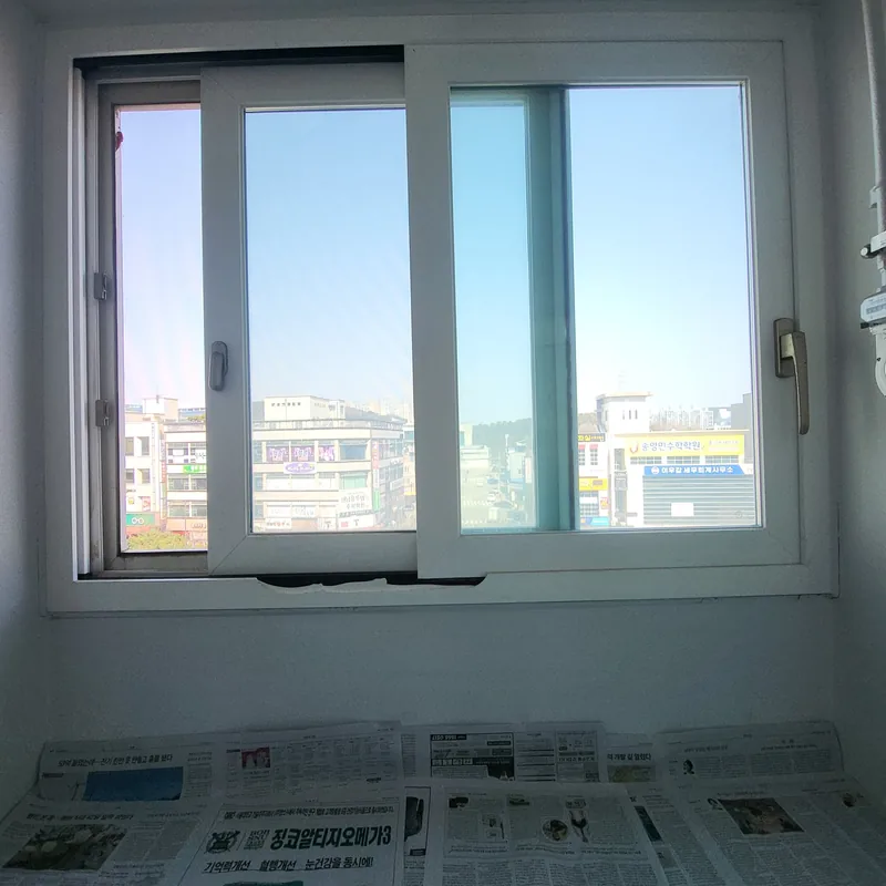 베란다 창문틀 보수